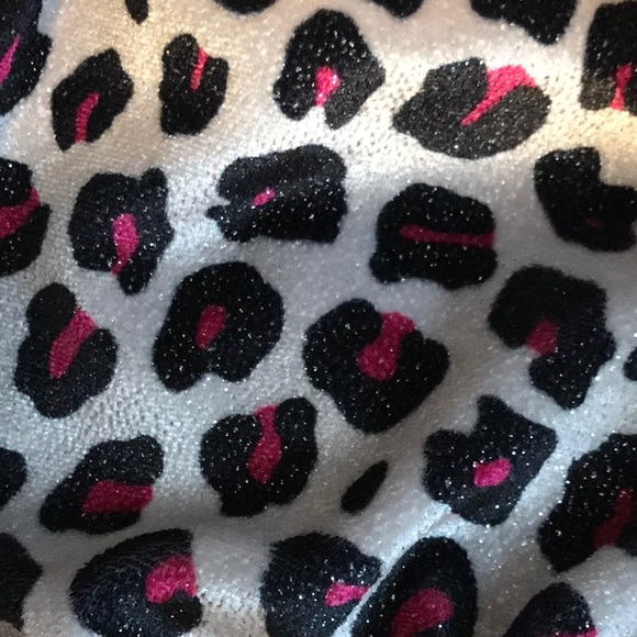 Foxy’s Leotard Pink Cheetah Print - Picture 4 of 4